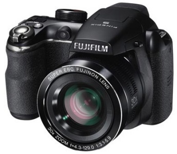 FujiFilm S4400